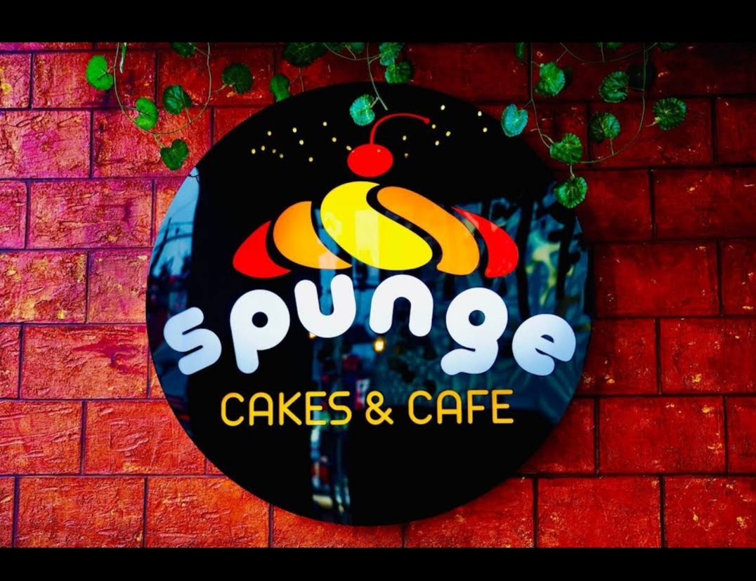 Spunge Cakes & Cafe Puthanathani